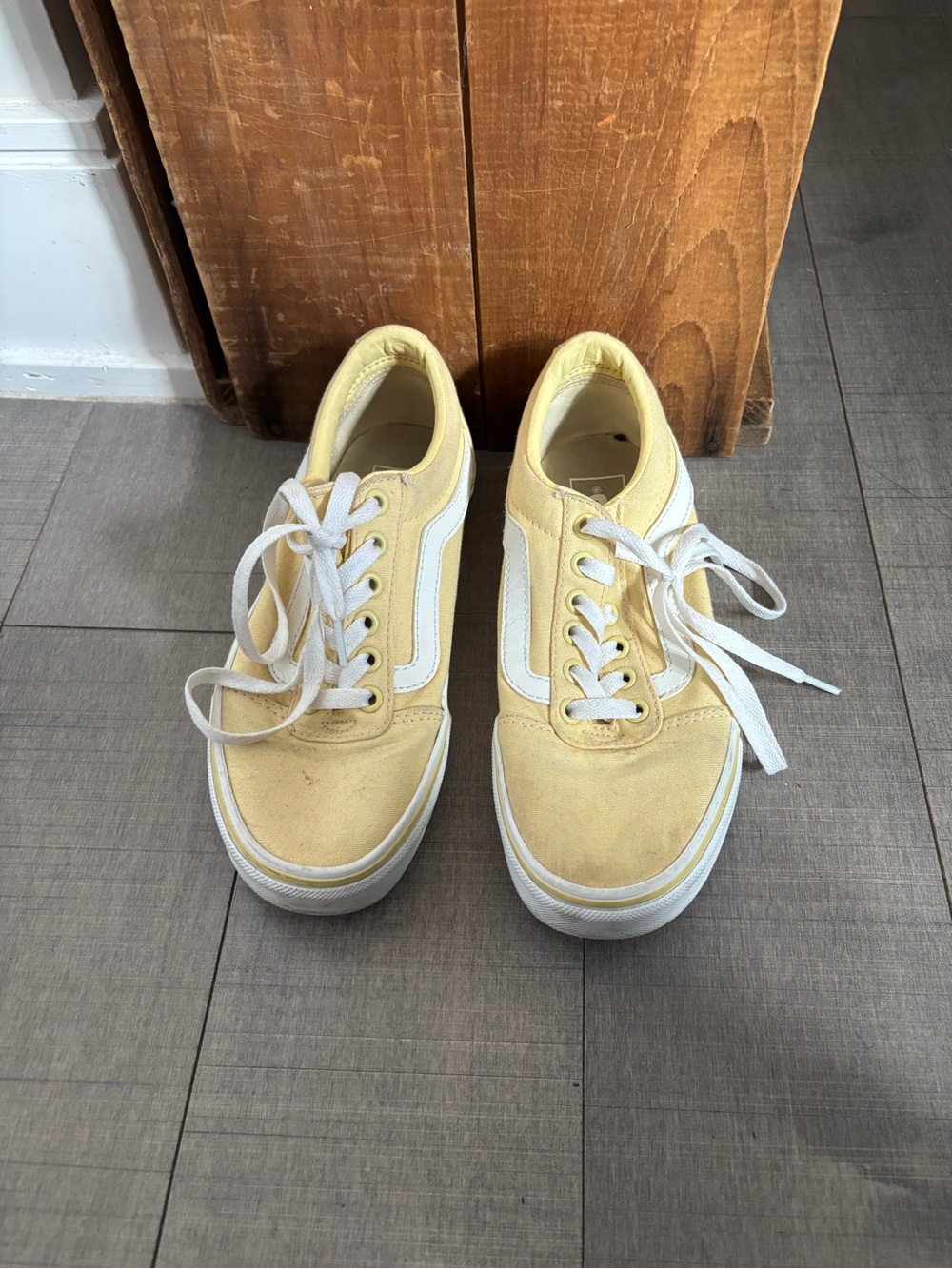 ❤️🔥5/$25❤️🔥Vans Old Skool Yellow and White Low-Top Canvas Sneakers